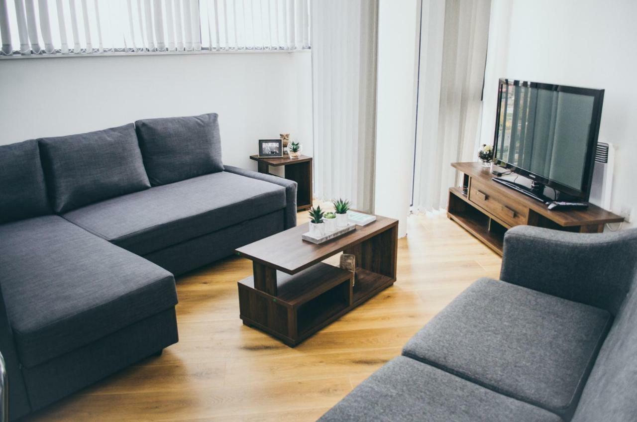Penthouse In Liverpool City Centre - Free Parking - Balcony - By Happy Days Dış mekan fotoğraf